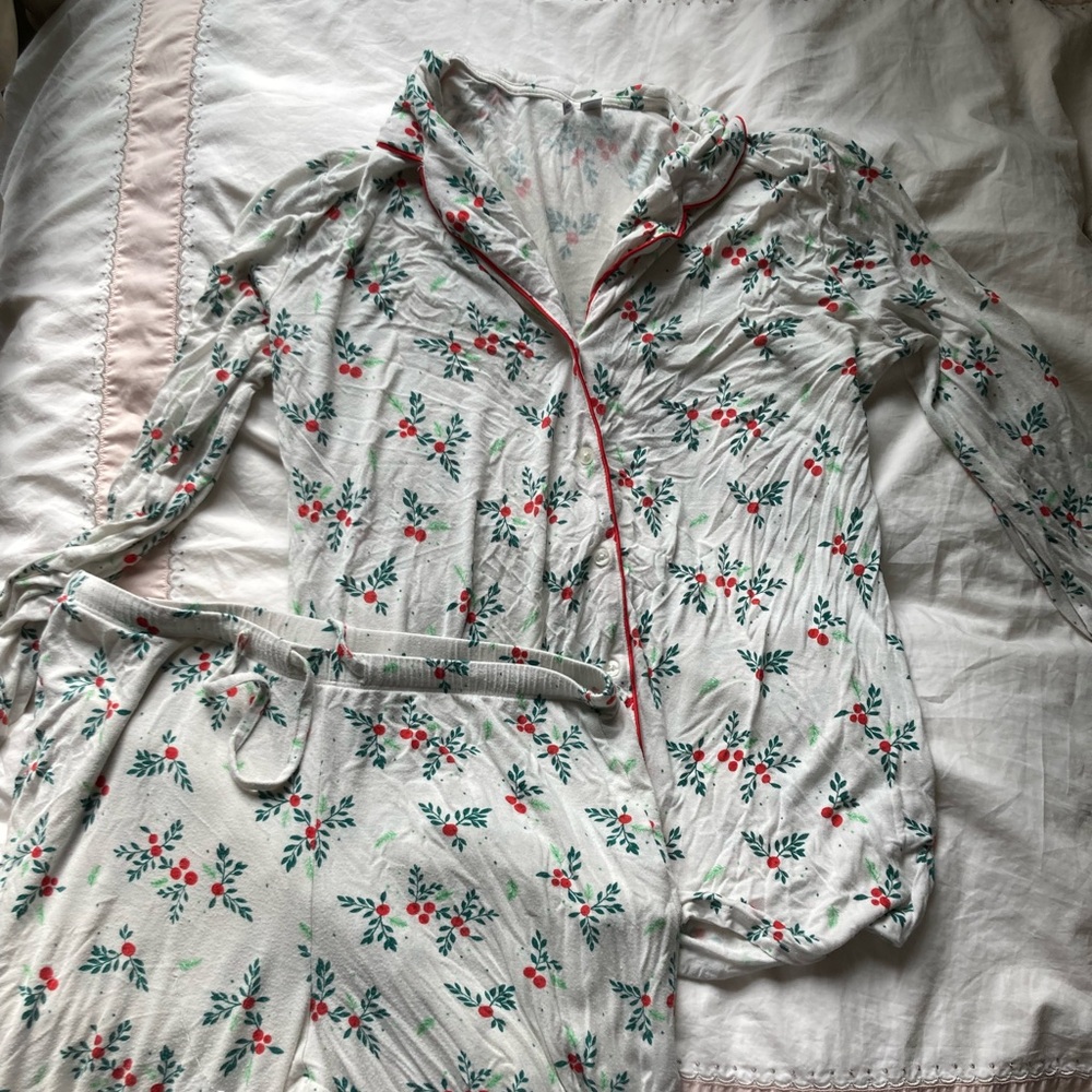 Soft Holly Pj Set